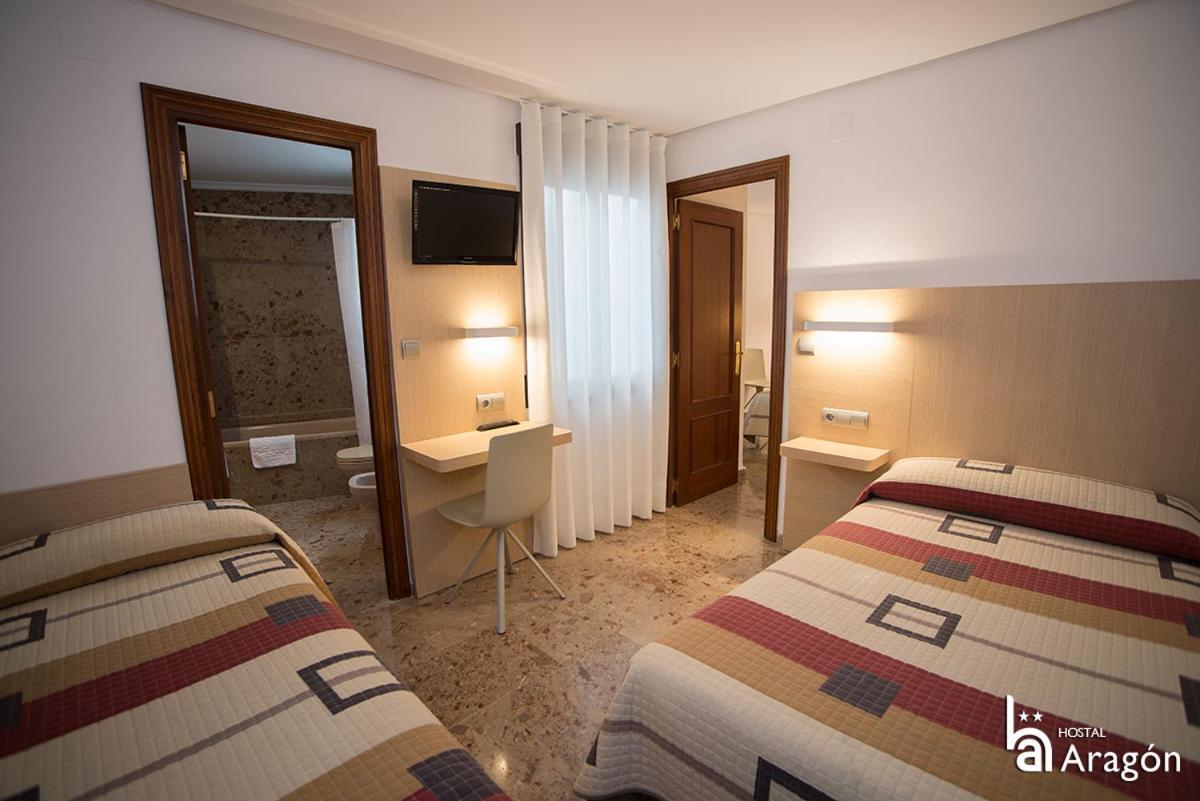 Hostal Aragon Teruel Exteriör bild